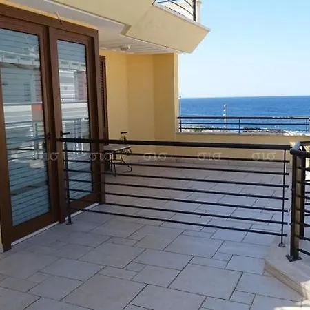 Viola&giacinto Apartment *